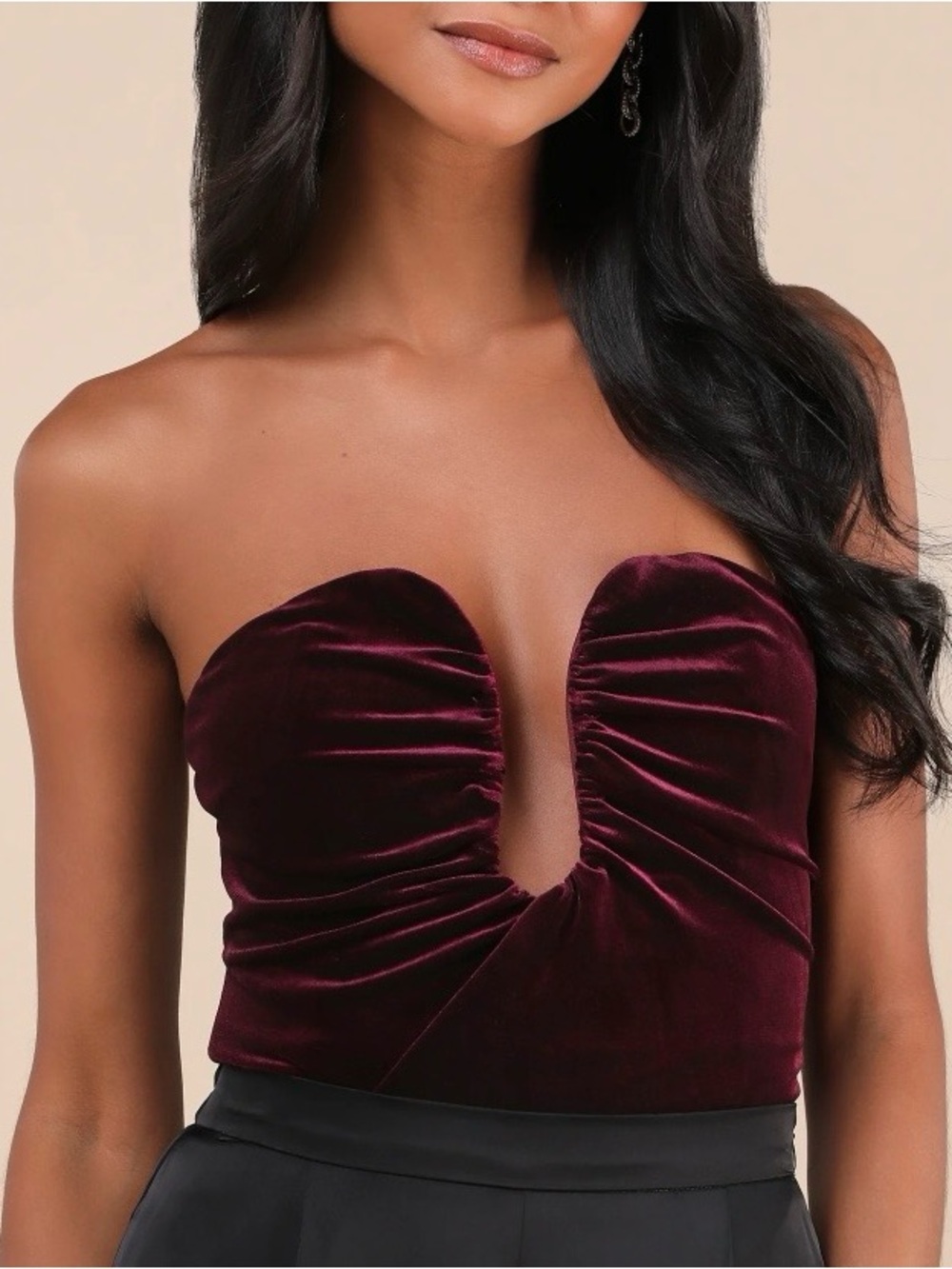 ASTR the Label Velvet Strapless Plunge Bustier Top in Wine